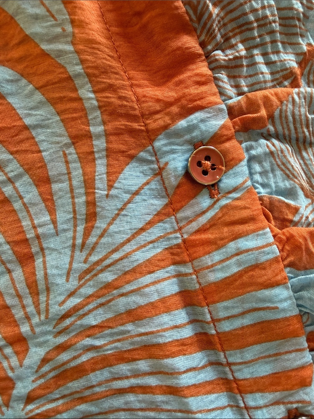Cabi Sleeveless Tropical Button-Up Blouse in brown & Light Blue - Picture 2 of 3